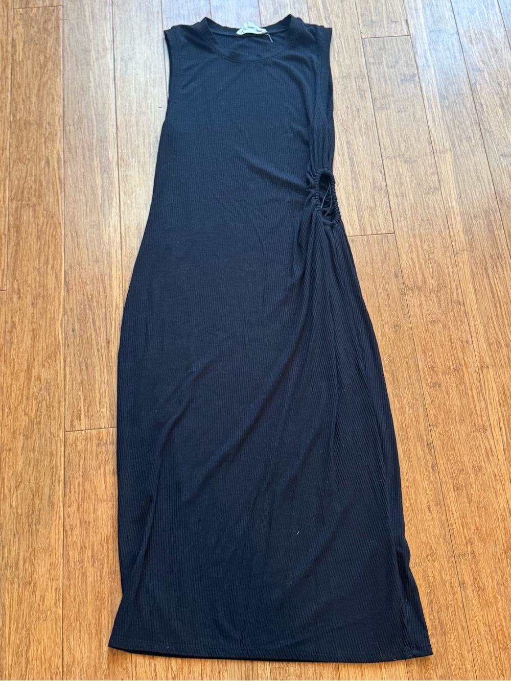 Olive & Oak Cutout Midi Bodycon Dress